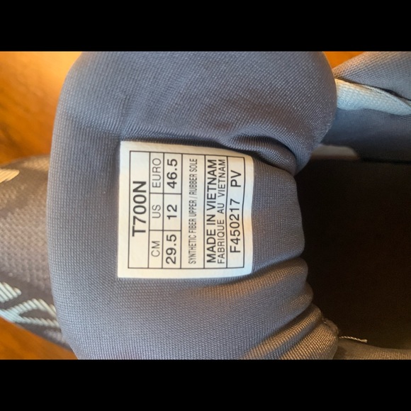 SOLD. Menβs ASICS ππππSOLDππππ - Picture 3 of 4